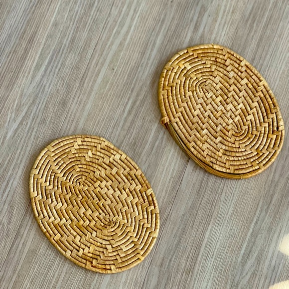 Wicker decor - Picture 1 of 1